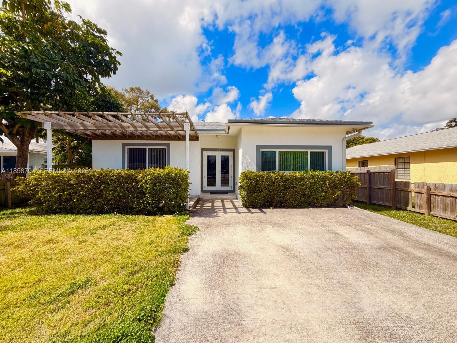 George M Phippens Sub