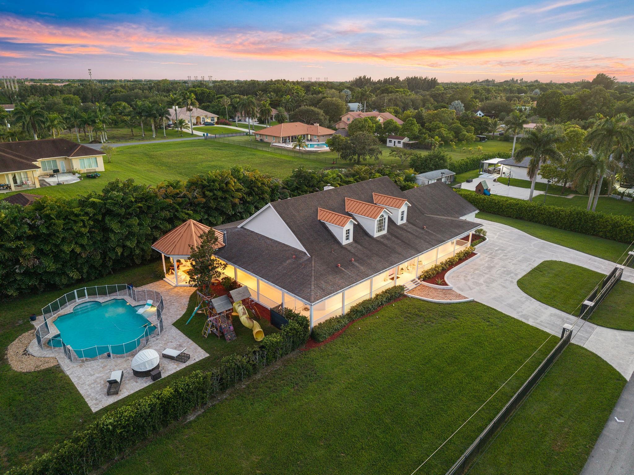 Homes for sale in Southwest Ranches, FL | 17000 Sw 63 Manor, Southwest Ranches, FL 33331 | MLS# F10520106