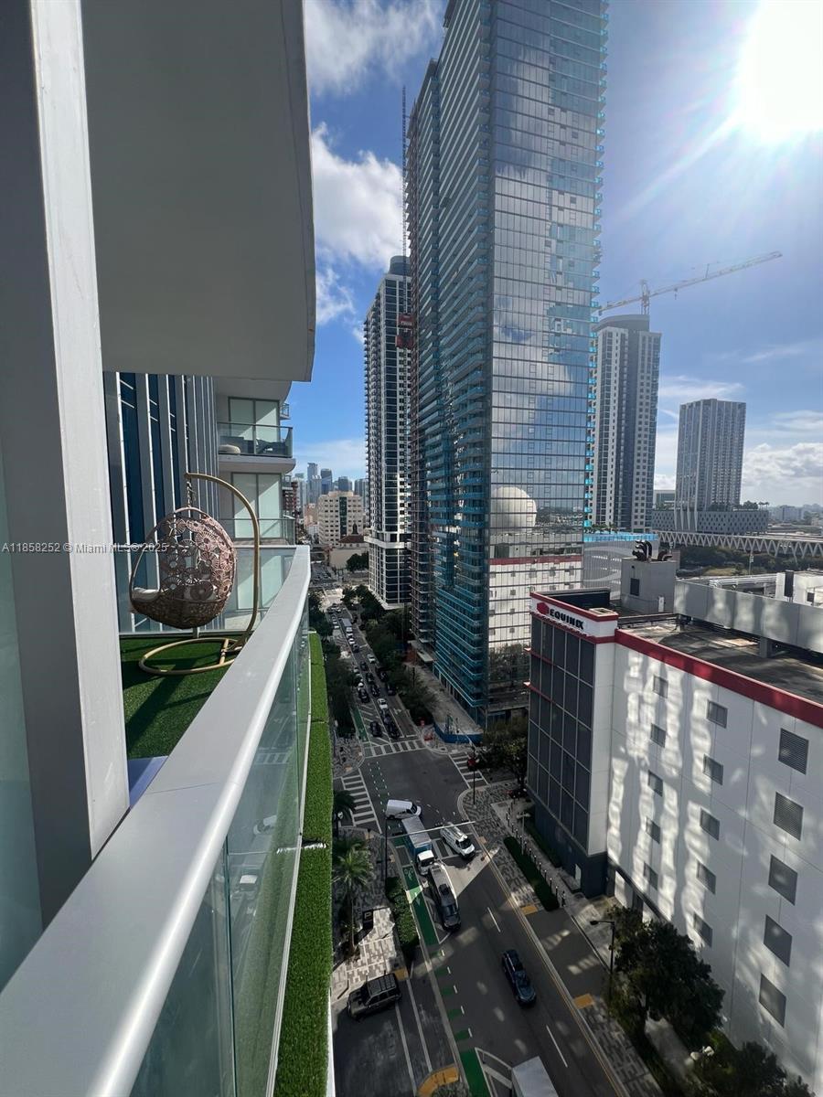 851 NE 1st Ave #1204, Miami FL 33132