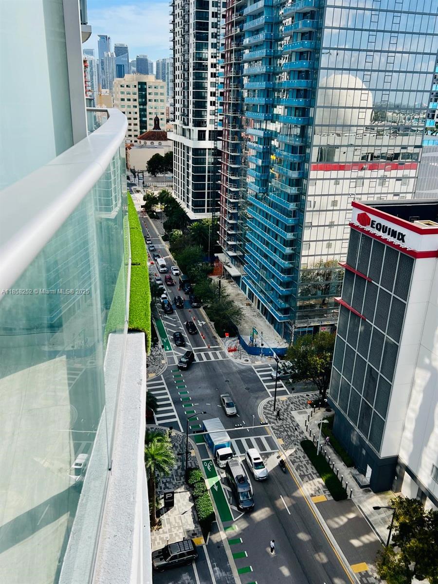 851 NE 1st Ave #1204, Miami FL 33132