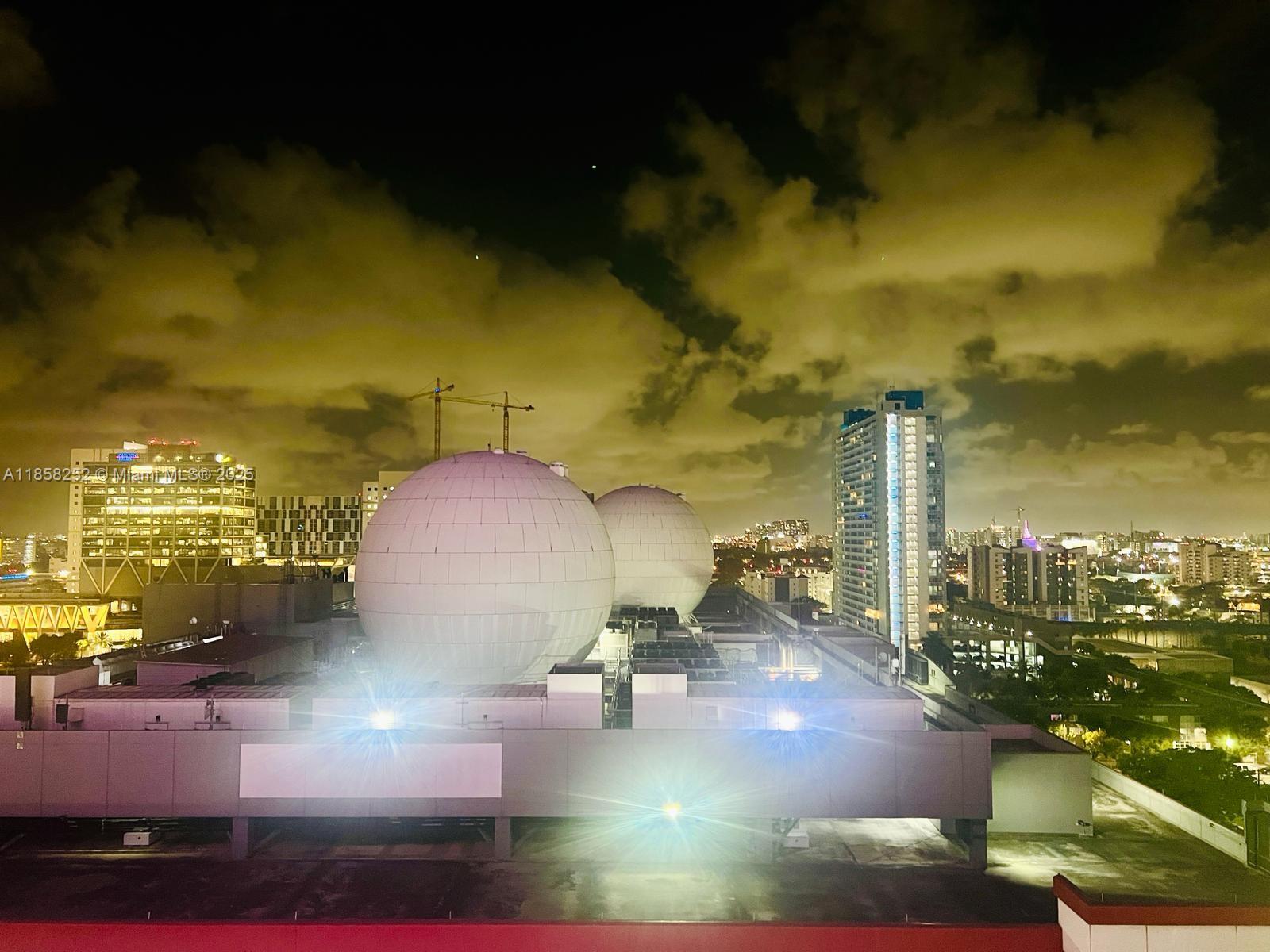 851 NE 1st Ave #1204, Miami FL 33132