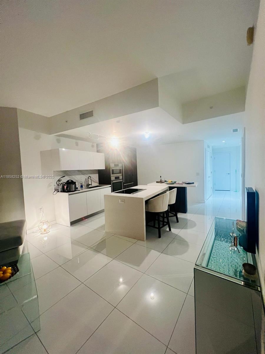 851 NE 1st Ave #1204, Miami FL 33132
