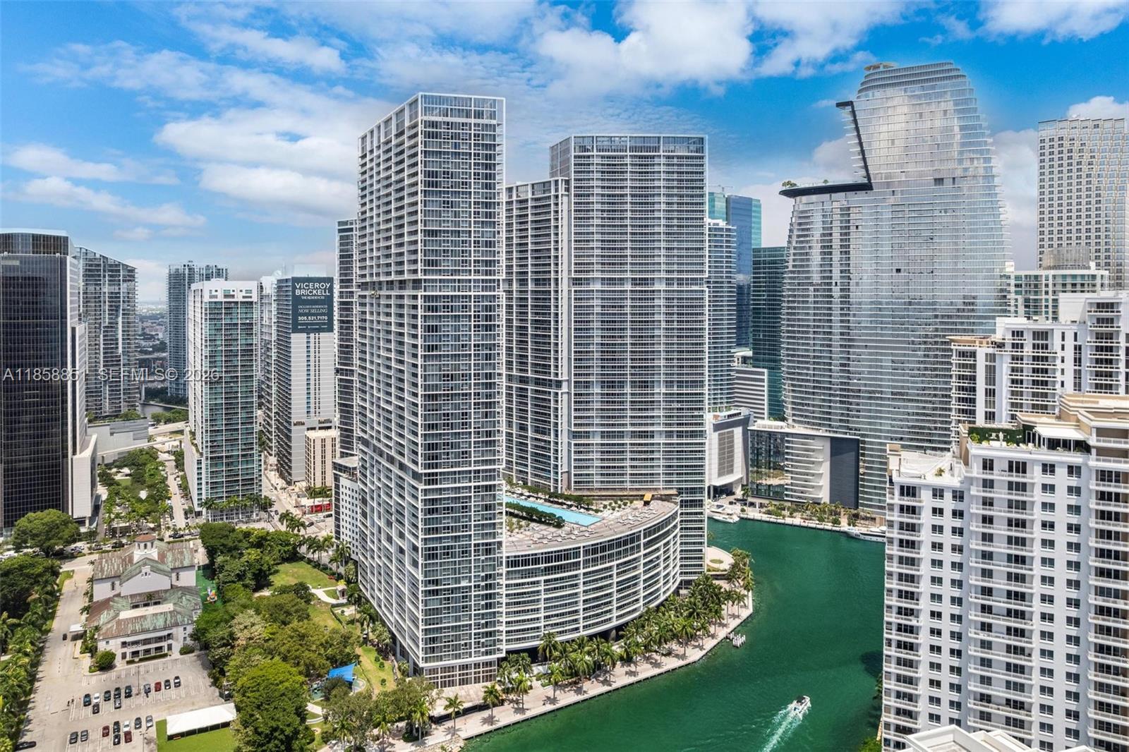 Icon Brickell No Two