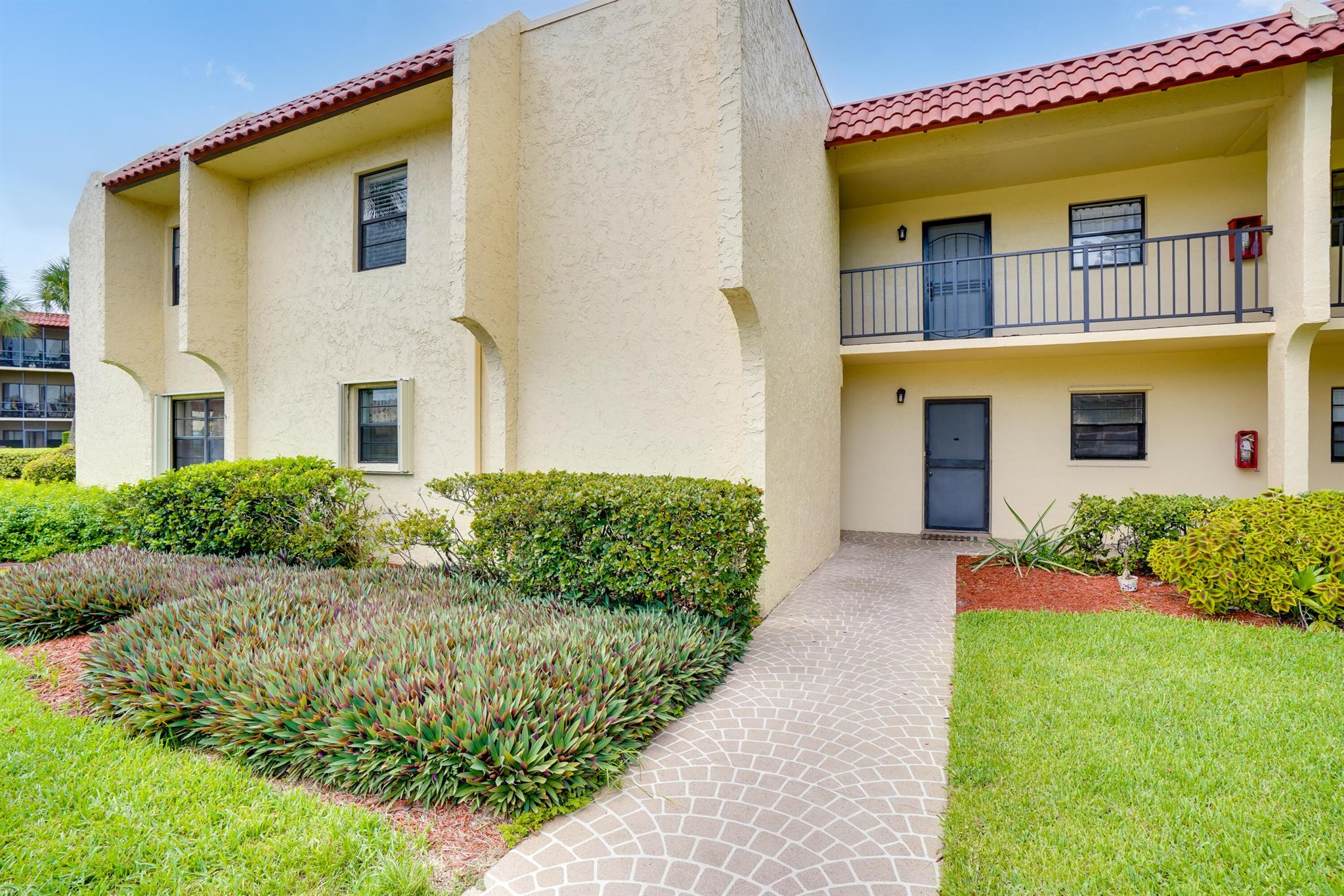 Homes for sale in Fort Pierce, FL | 2050 Oleander Boulevard #4-106, Fort Pierce, FL 34950 | MLS# R11115692