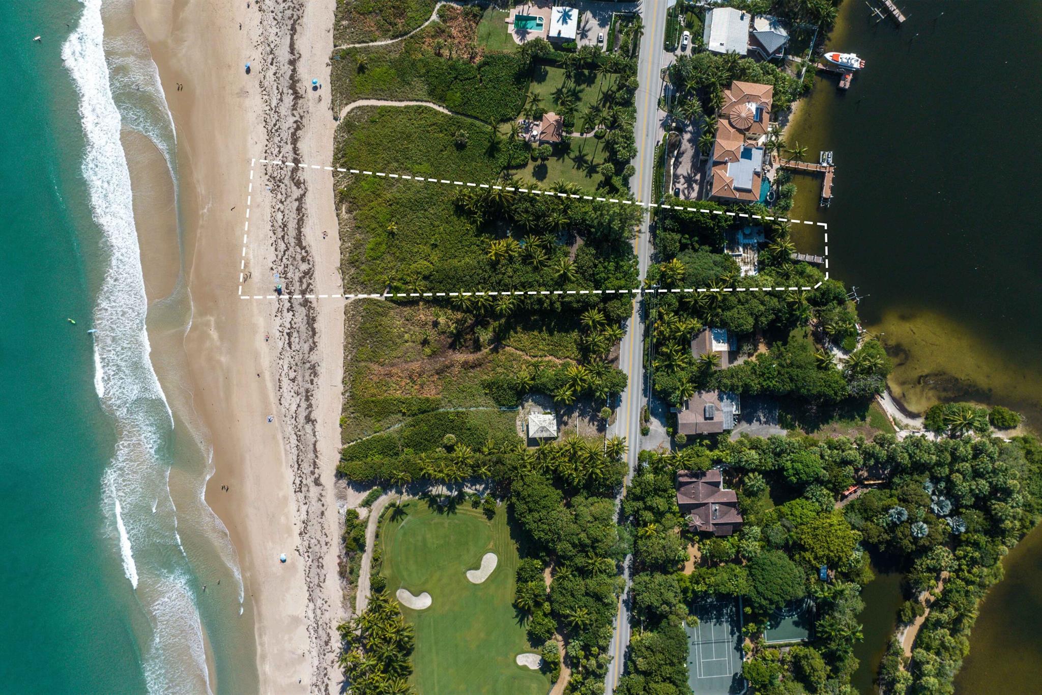 Homes for sale in Manalapan, FL | 3070 S Ocean Boulevard, Manalapan, FL 33462 | MLS# R11115734