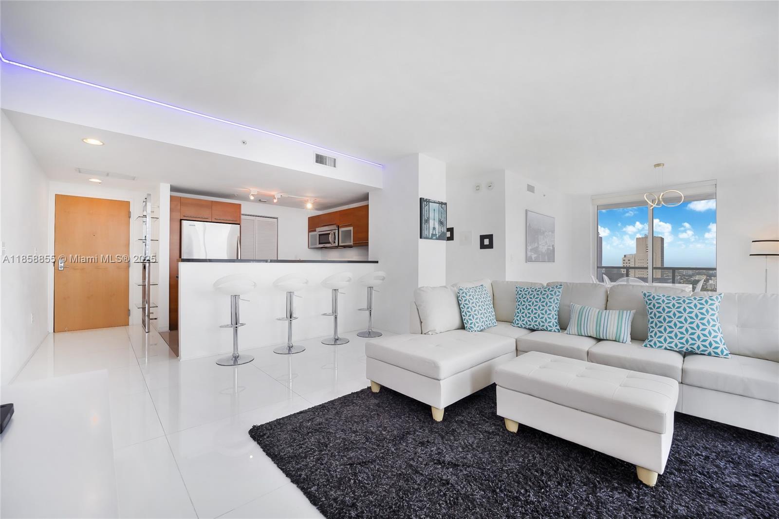 Homes for sale in Miami, FL | 253 Ne 2Nd St #3302, Miami, FL 33132 | MLS# A11858855