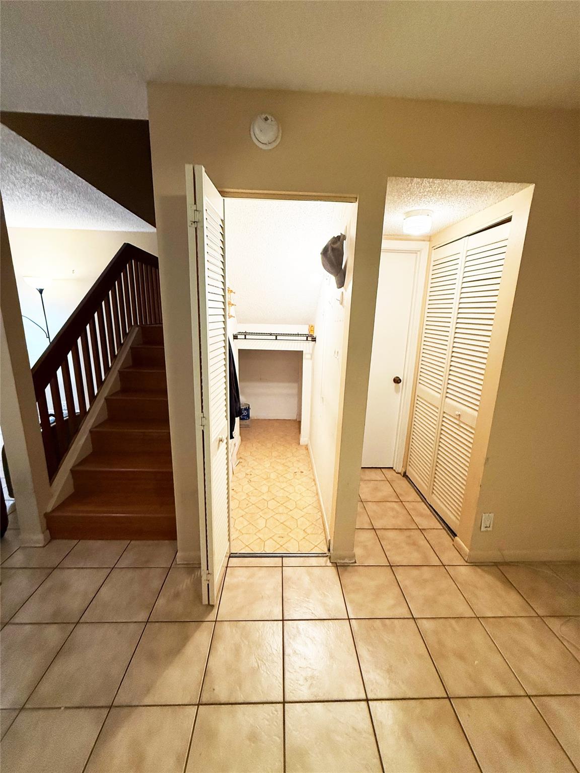 Homes for sale in Coral Springs, FL | 2561 Nw 99Th Ave, Coral Springs, FL 33065 | MLS# F10520540