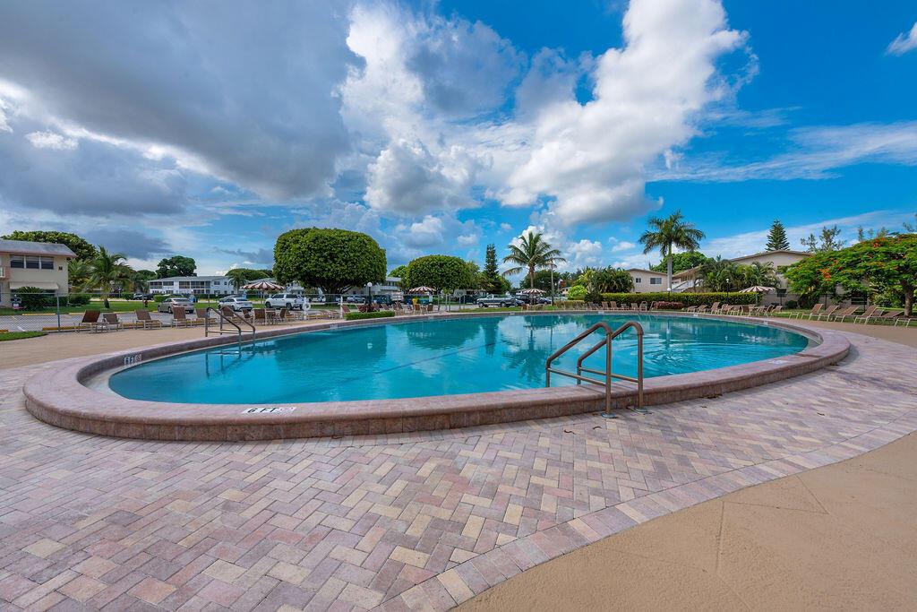 Homes for sale in West Palm Beach, FL | 393 Windsor Q, West Palm Beach, FL 33417 | MLS# R11115782