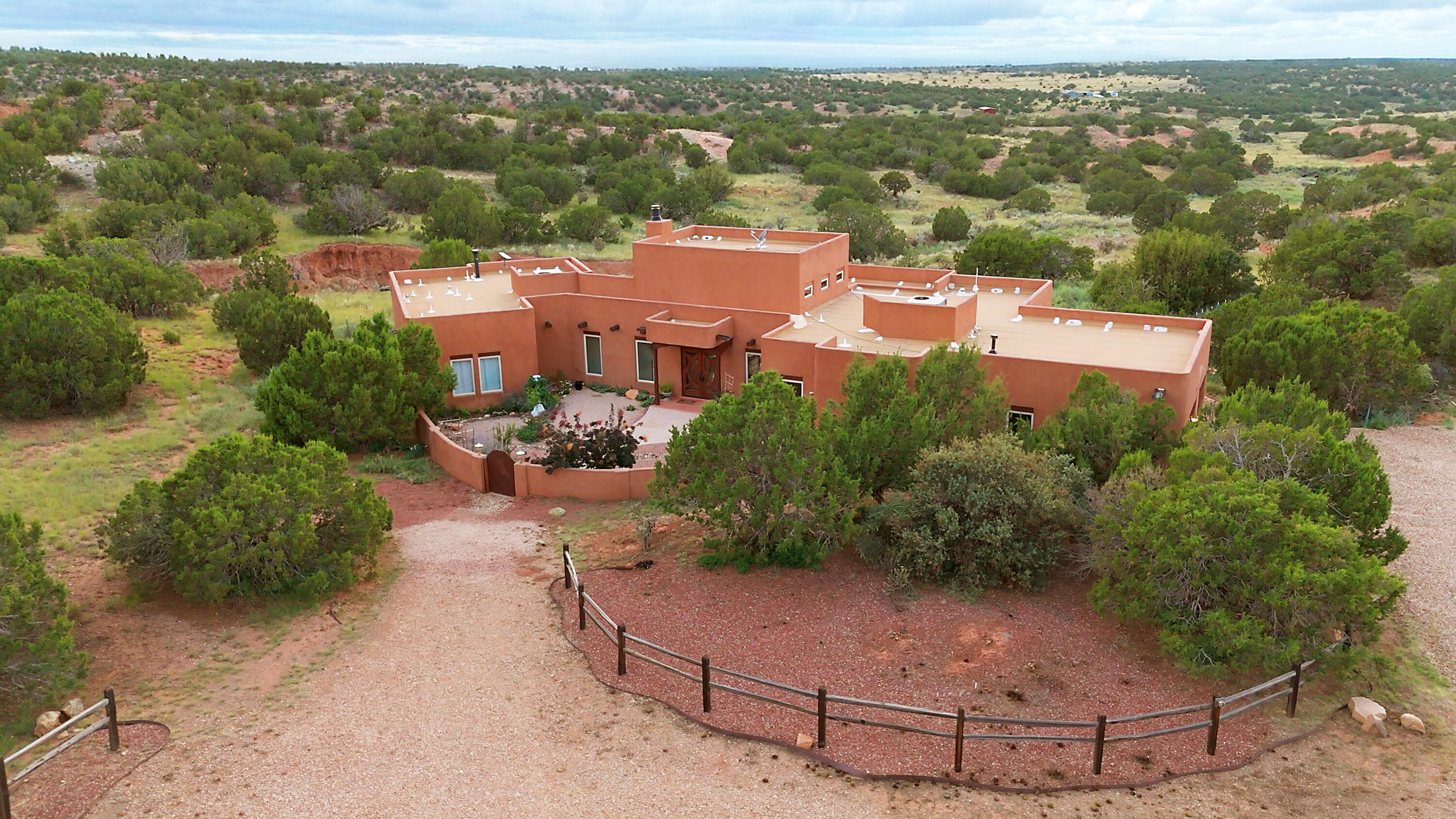 Homes for sale in Mountainair, NM | 68 Victorio Trl, Mountainair, NM 87036 | MLS# 1089663