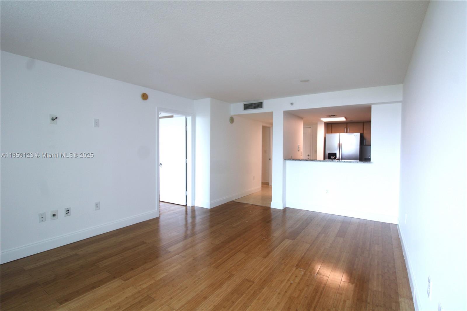 2101 Brickell Ave #1711, Miami FL 33129