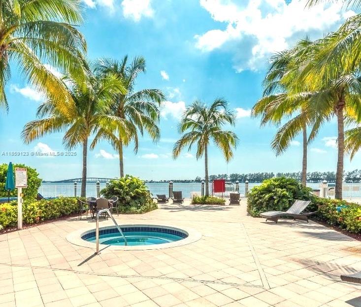 2101 Brickell Ave #1711, Miami FL 33129