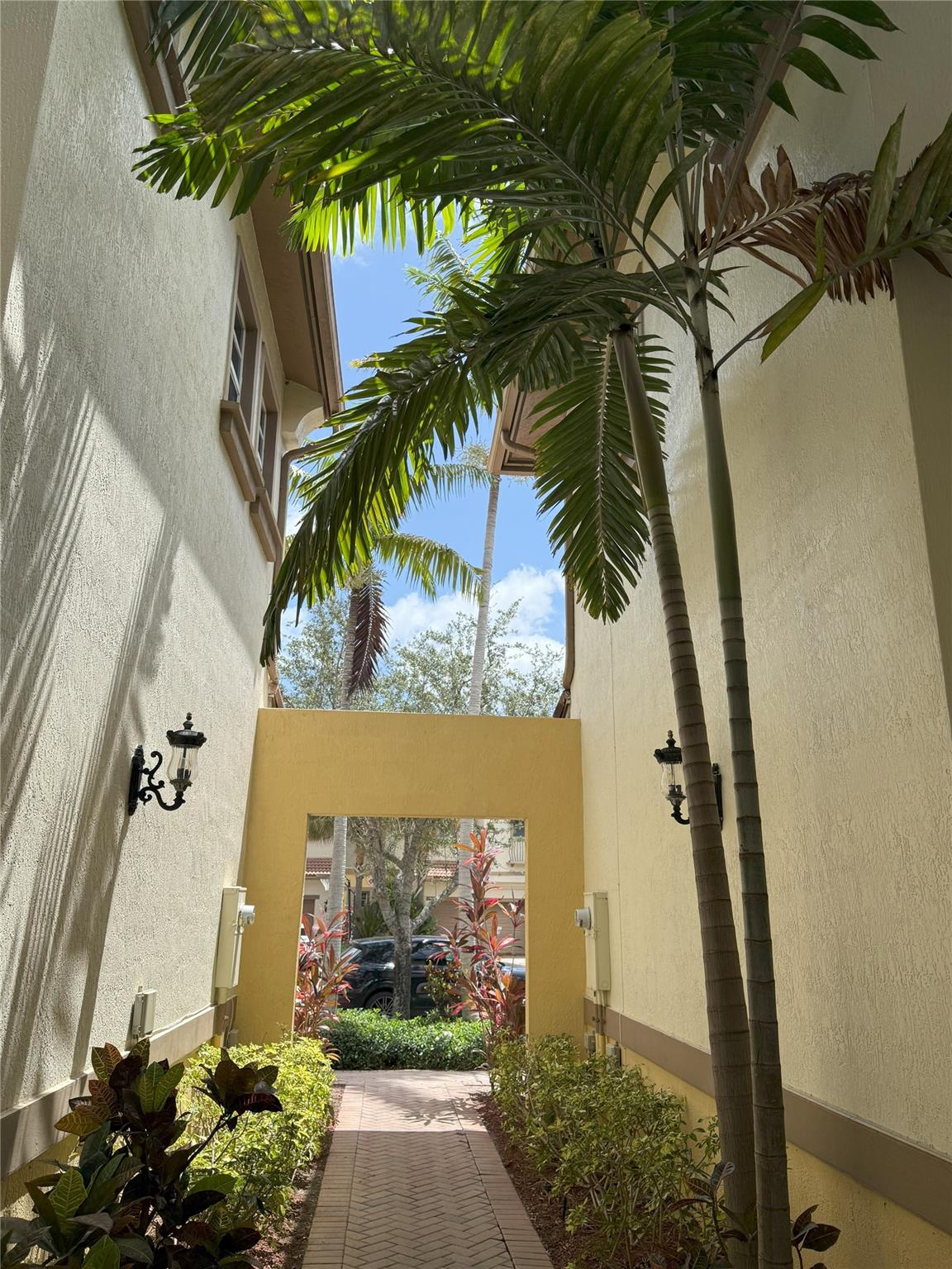 Homes for sale in Coral Springs, FL | 5926 Nw 117th Dr #9B, Coral Springs, FL 33076 | MLS# F10520578