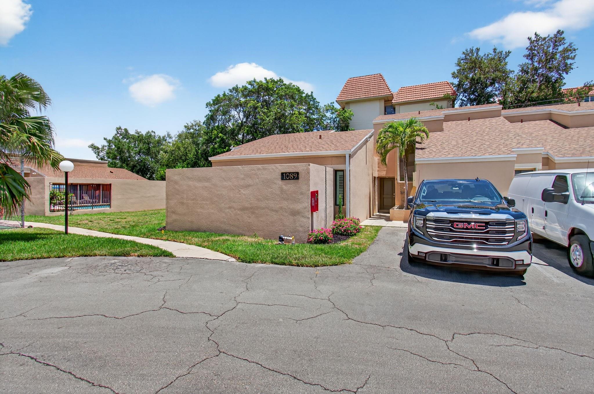 Boca Village Condo Ph 02