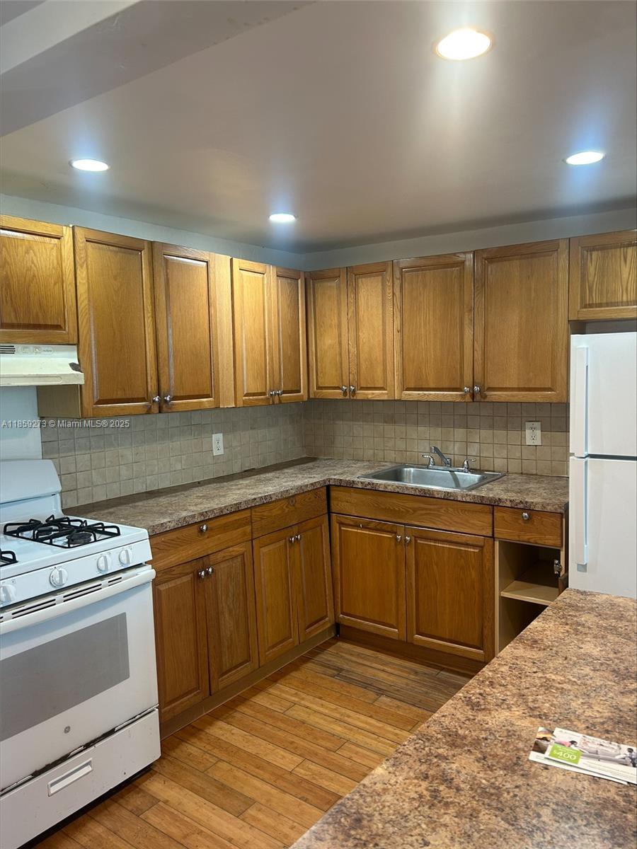 Portalagre Building Condo