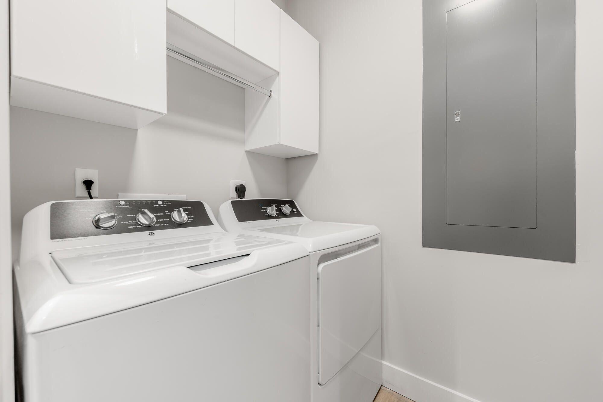 Homes for sale in Stuart, FL | 41 Sw Seminole Street #305, Stuart, FL 34994 | MLS# R11115895