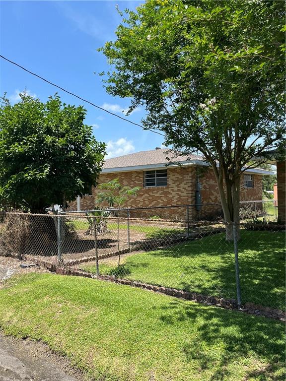 Homes for sale in Des Allemands, LA | 193 Mitchell Ln, Des Allemands, LA 70030 | MLS# 2516714