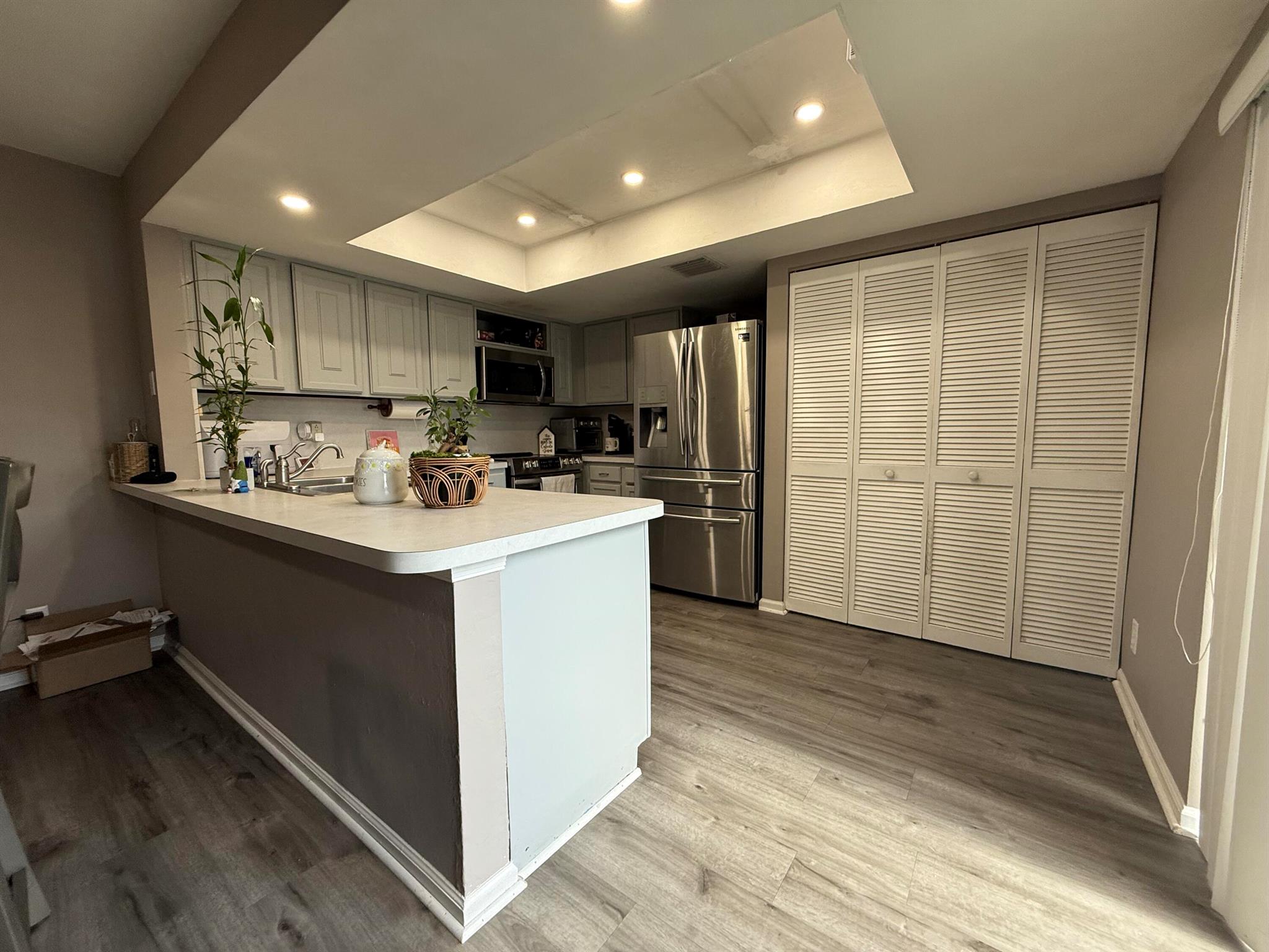 Homes for sale in Boynton Beach, FL | 1425 Oxford Lane, Boynton Beach, FL 33426 | MLS# R11115914