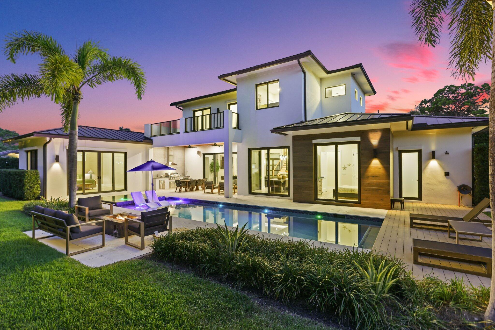 Homes for sale in Boynton Beach, FL | 525 Whispering Pines Road, Boynton Beach, FL 33435 | MLS# R11115924