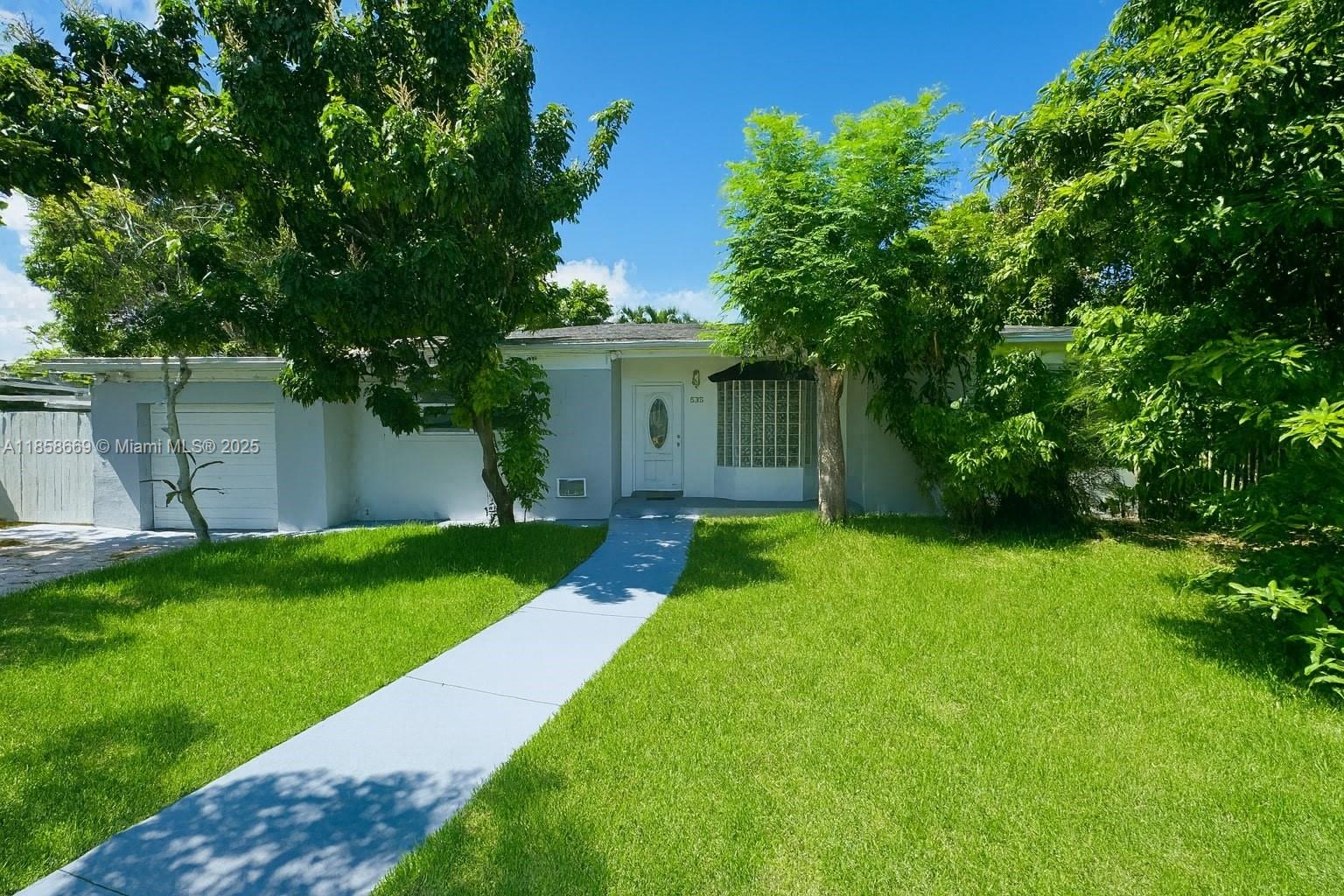 Breezeswept Heights 1St A