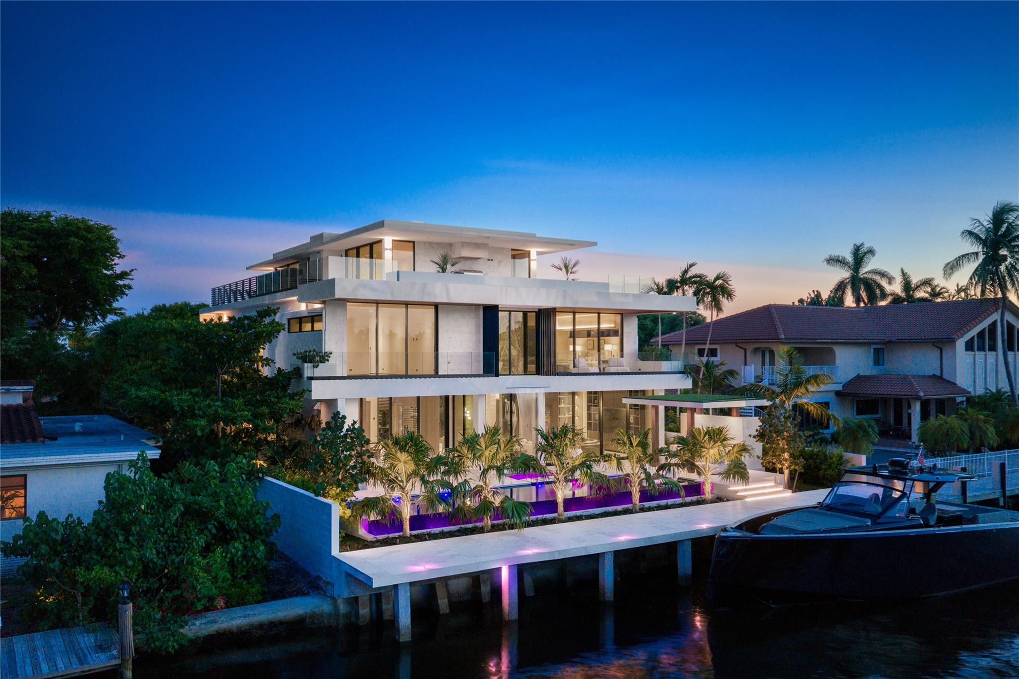 Homes for sale in Fort Lauderdale, FL | 1721 Se 11Th St, Fort Lauderdale, FL 33316 | MLS# F10520613