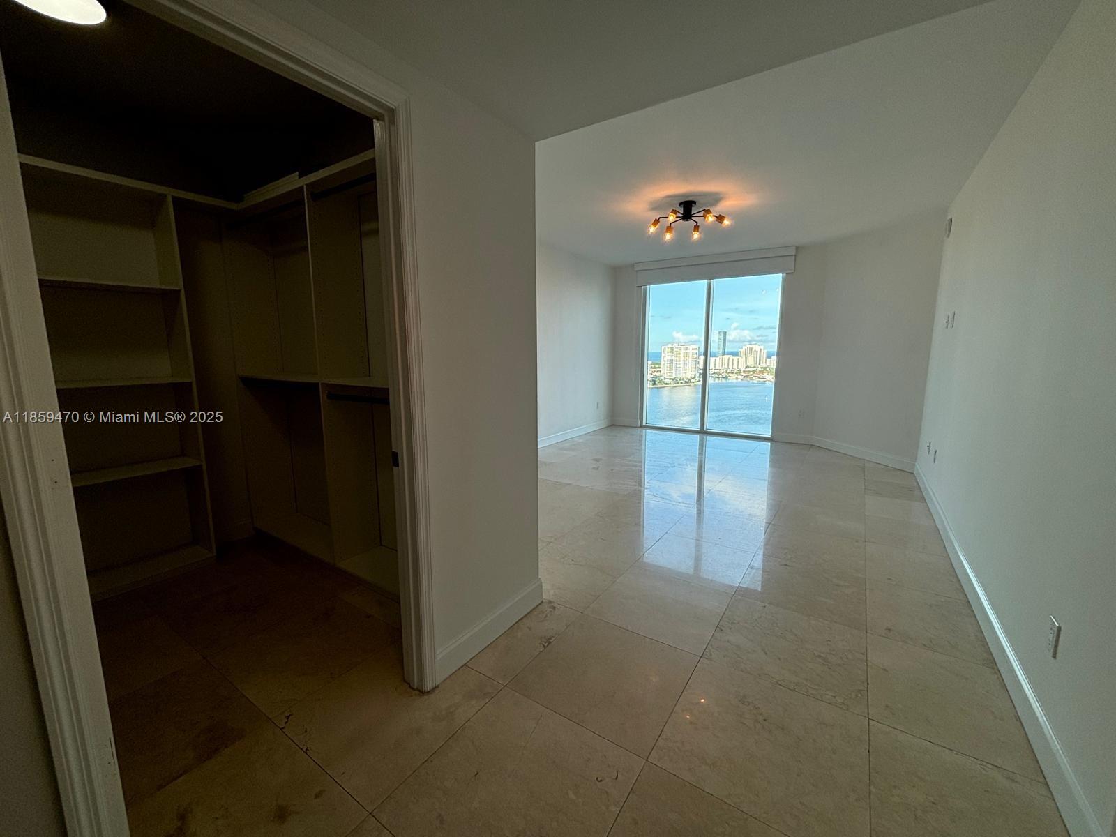3301 NE 183rd St #2705, Aventura FL 33160
