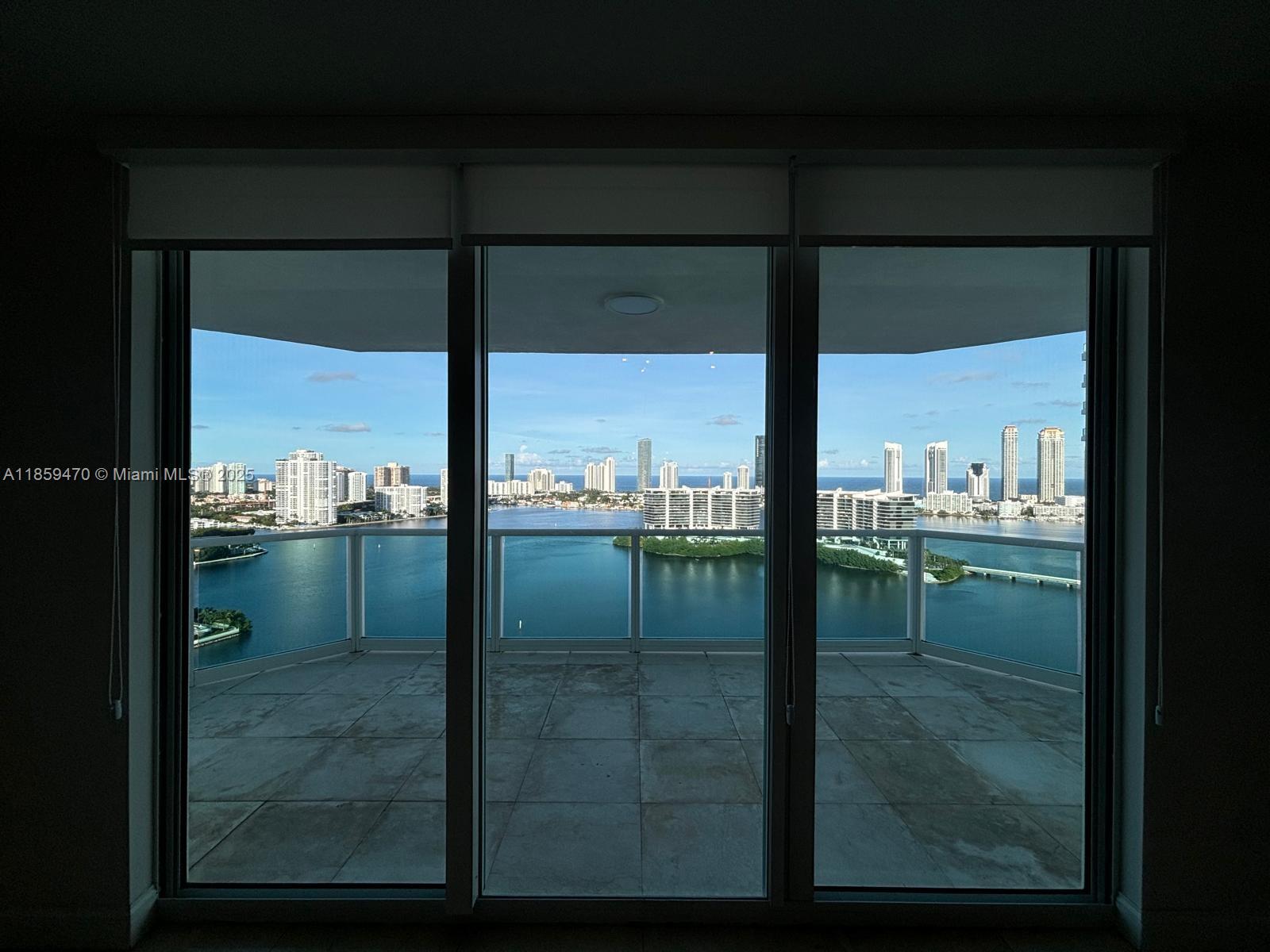 3301 NE 183rd St #2705, Aventura FL 33160
