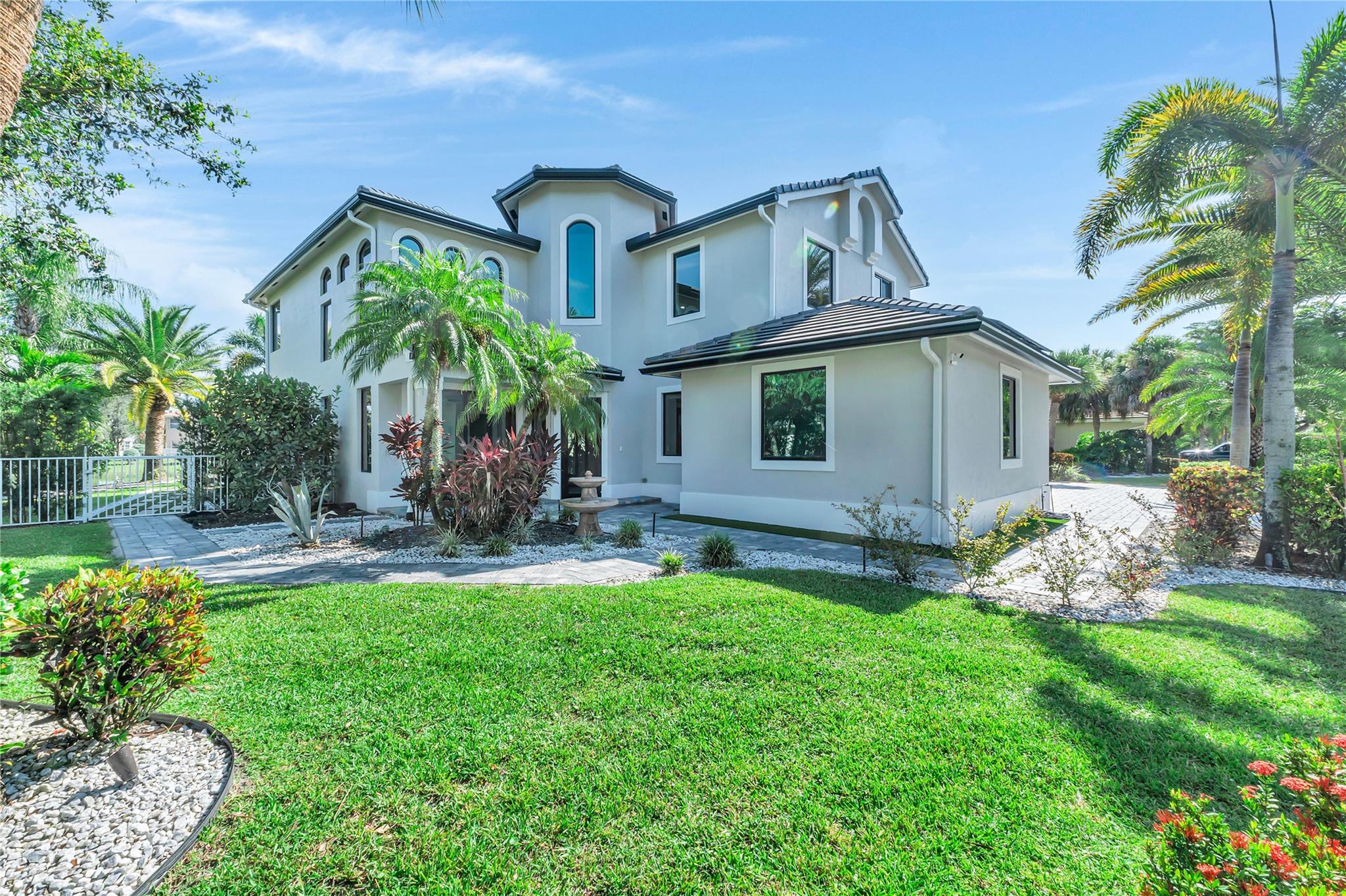 Homes for sale in Wellington, FL | 11737 Windsor Bay Pl, Wellington, FL 33449 | MLS# F10518223