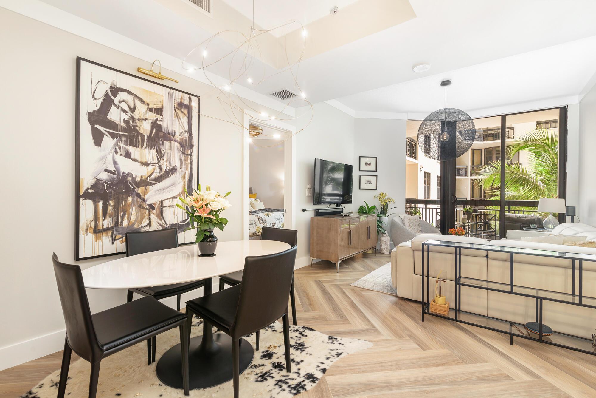 One City Plaza Condo