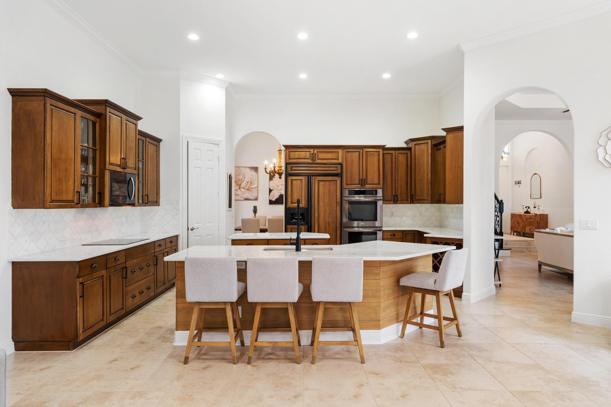 Homes for sale in Lake Worth, FL | 8605 Club Estates Way, Lake Worth, FL 33467 | MLS# R11116068