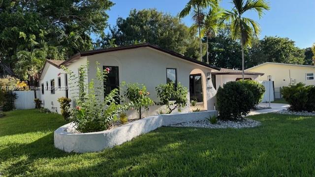 10500 2nd Ct, Plantation, Florida 33324