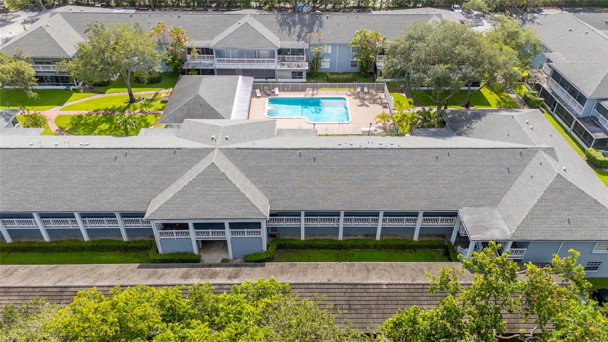 Homes for sale in Hollywood, FL | 7556 Stirling Rd #222, Hollywood, FL 33024 | MLS# F10520045