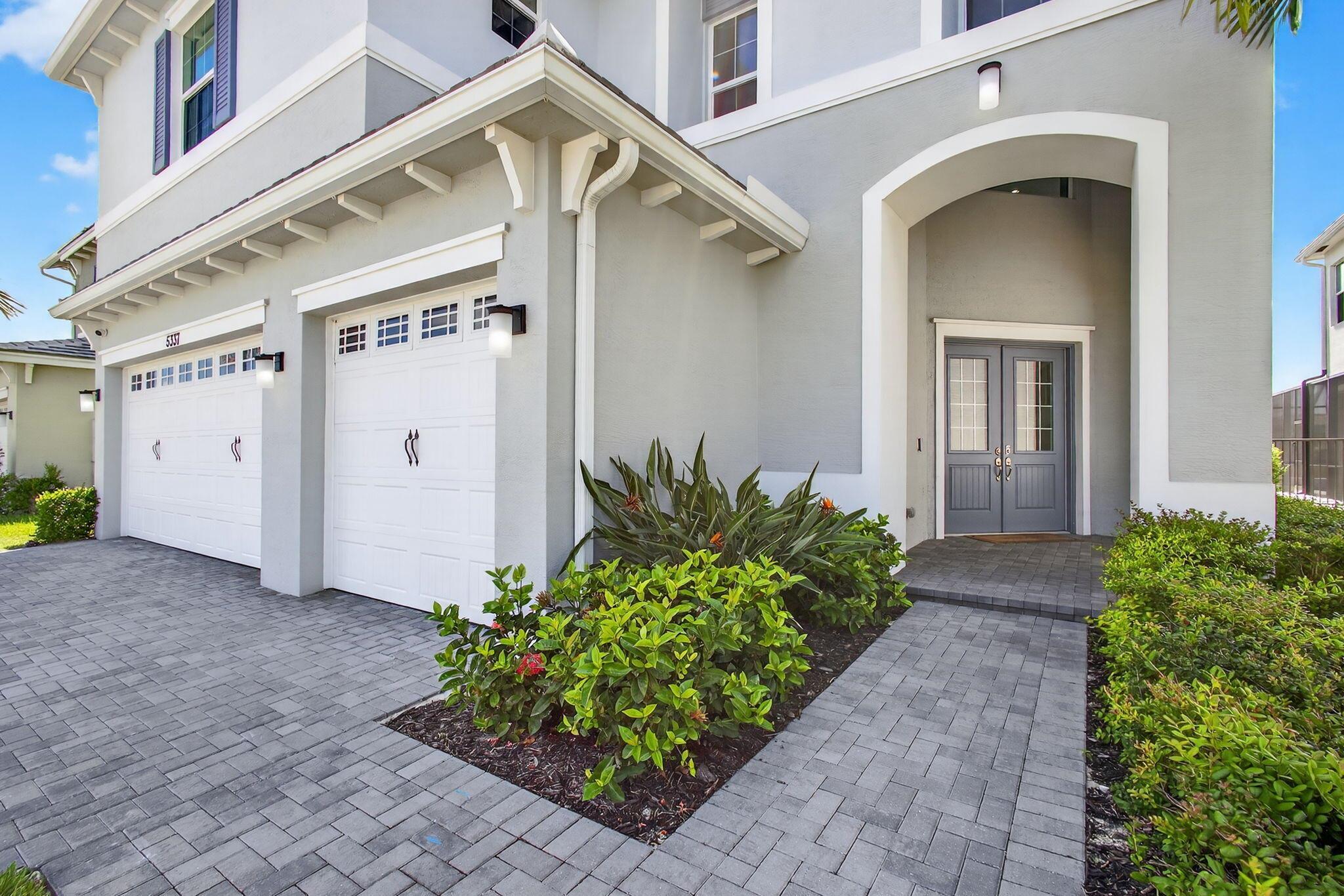 Homes for sale in Westlake, FL | 5337 Macoon Way, Westlake, FL 33470 | MLS# R11116113