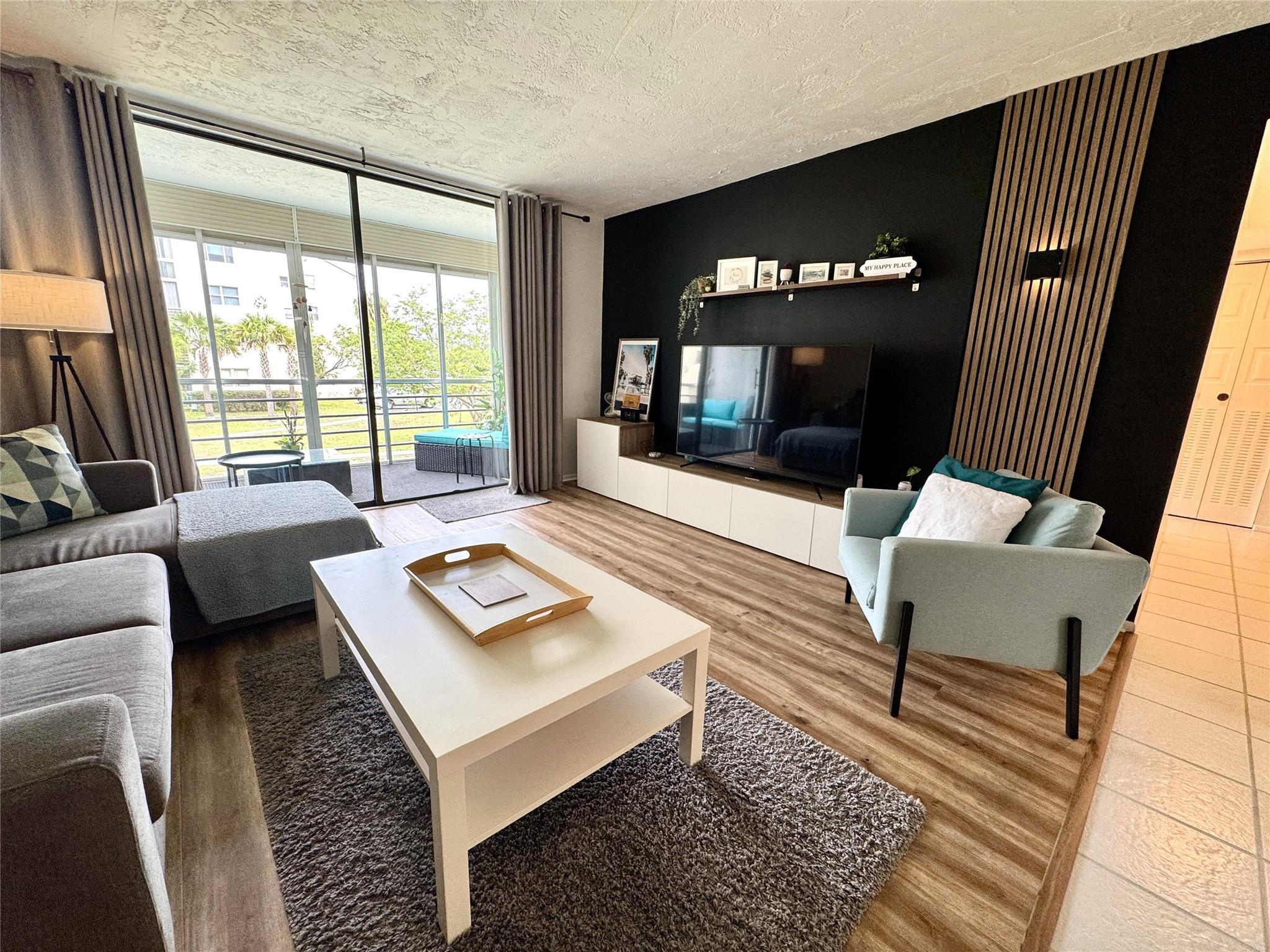 Homes for sale in Lauderdale Lakes, FL | 2811 Somerset Dr #206, Lauderdale Lakes, FL 33311 | MLS# F10520728