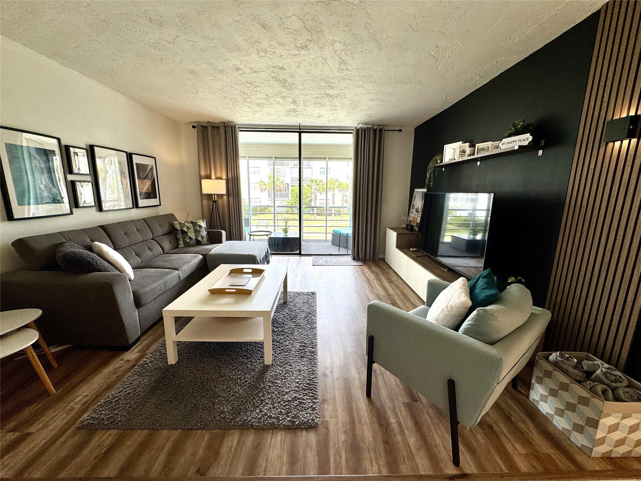 Homes for sale in Lauderdale Lakes, FL | 2811 Somerset Dr #206, Lauderdale Lakes, FL 33311 | MLS# F10520728