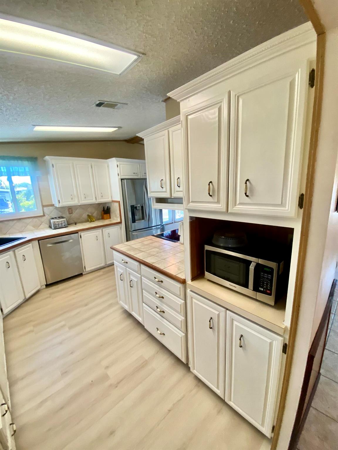 Homes for sale in Fort Pierce, FL | 469 Hemingway Terrace, Fort Pierce, FL 34982 | MLS# R11116215