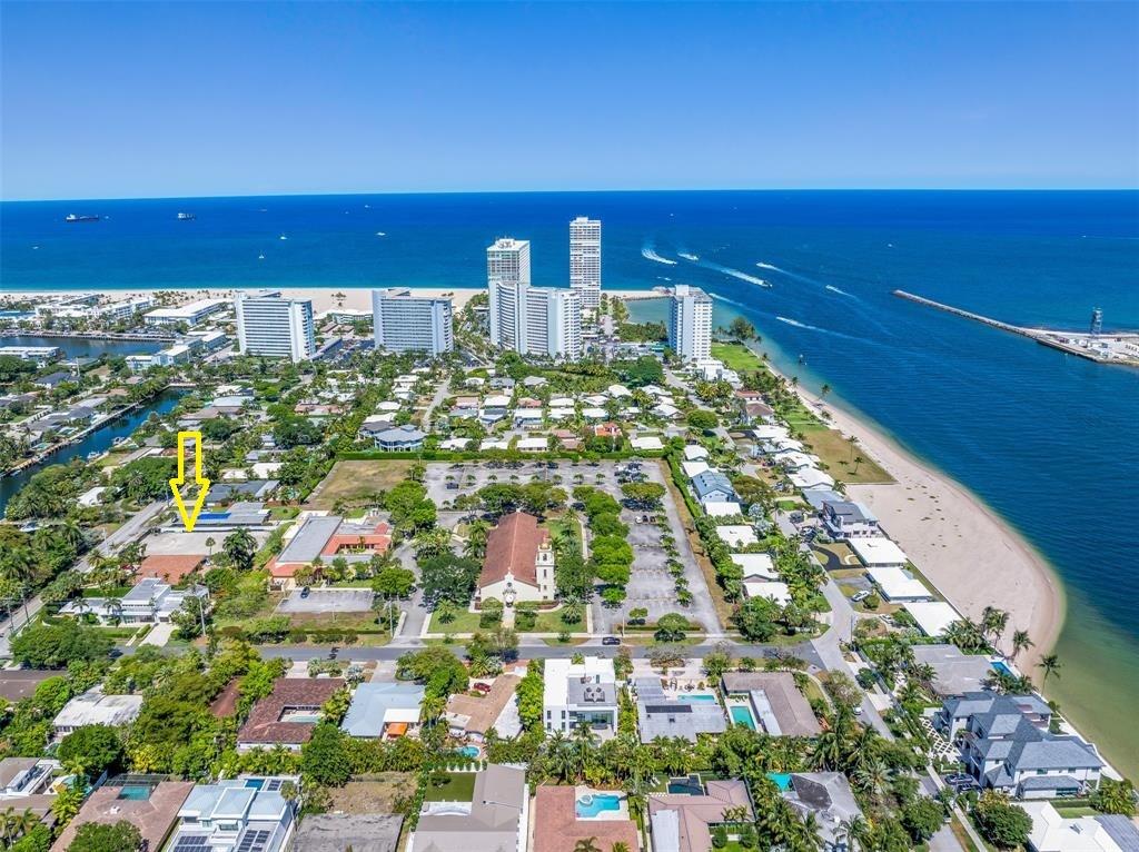 2512 Barbara Dr Fort Lauderdale FL 33316 | F10520726