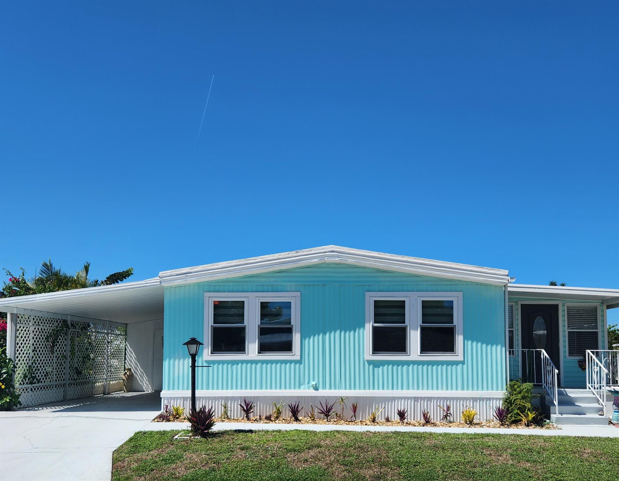 Homes for sale in Jensen Beach, FL | 162 S Warner Dr, Jensen Beach, FL 34957 | MLS# R11116238