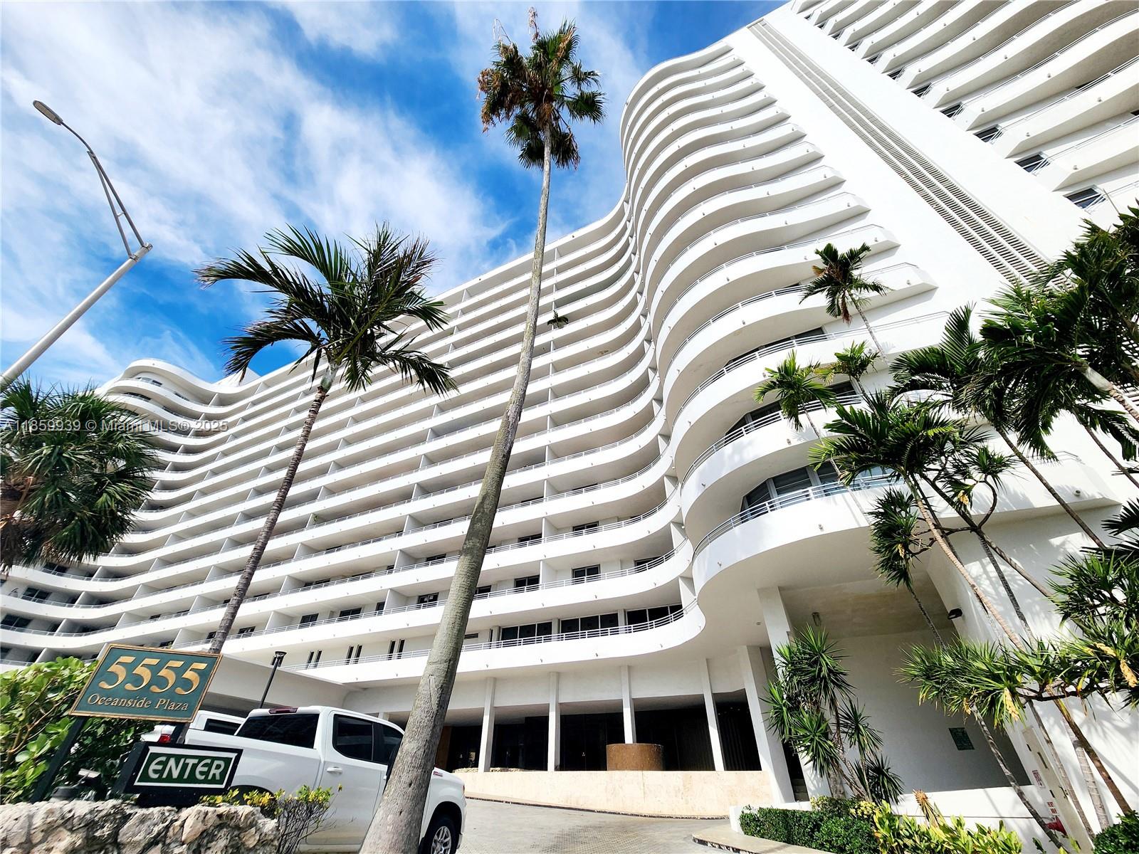 Oceanside Plaza Condo