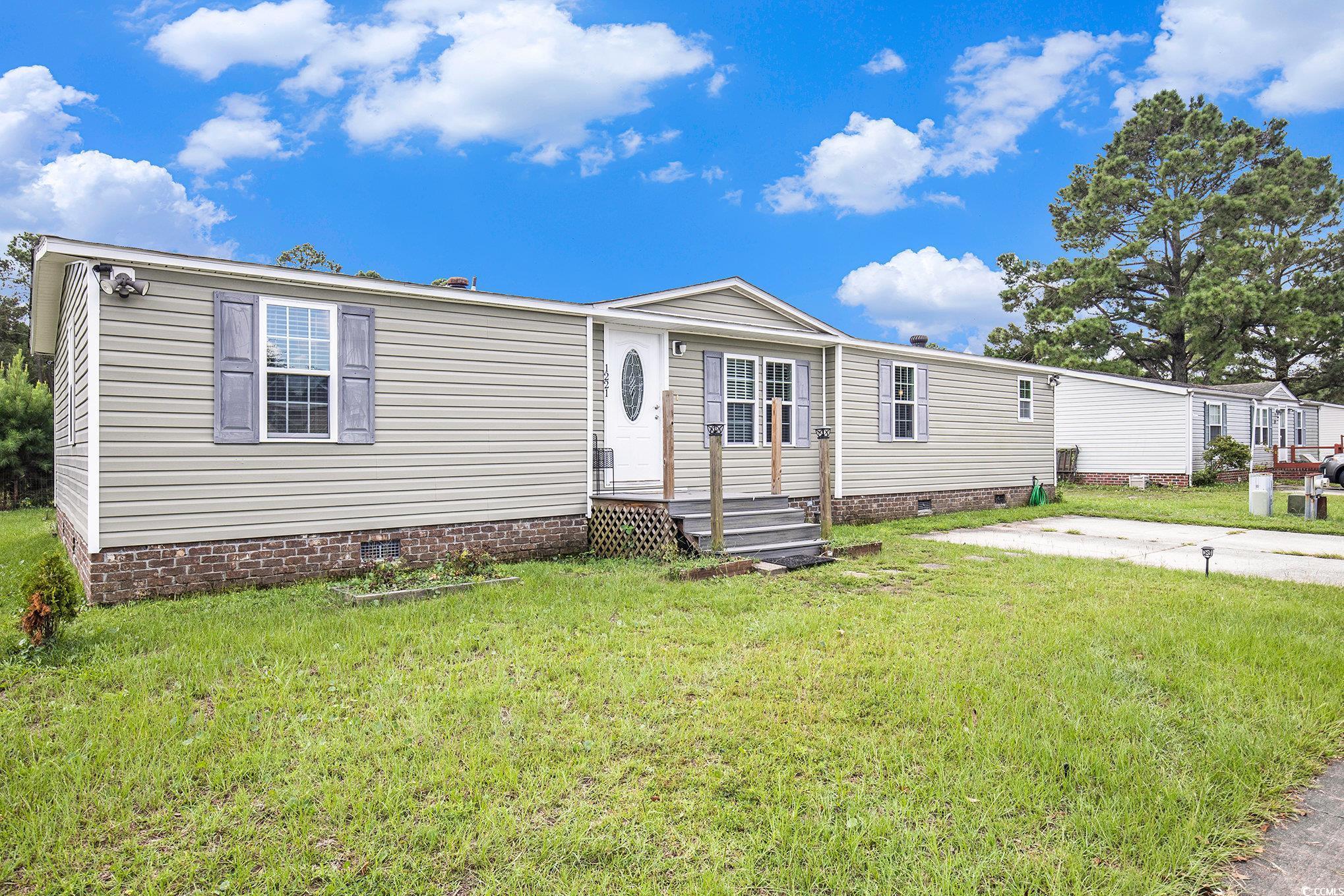 1221 Alberta Dr Myrtle Beach, SC 29577