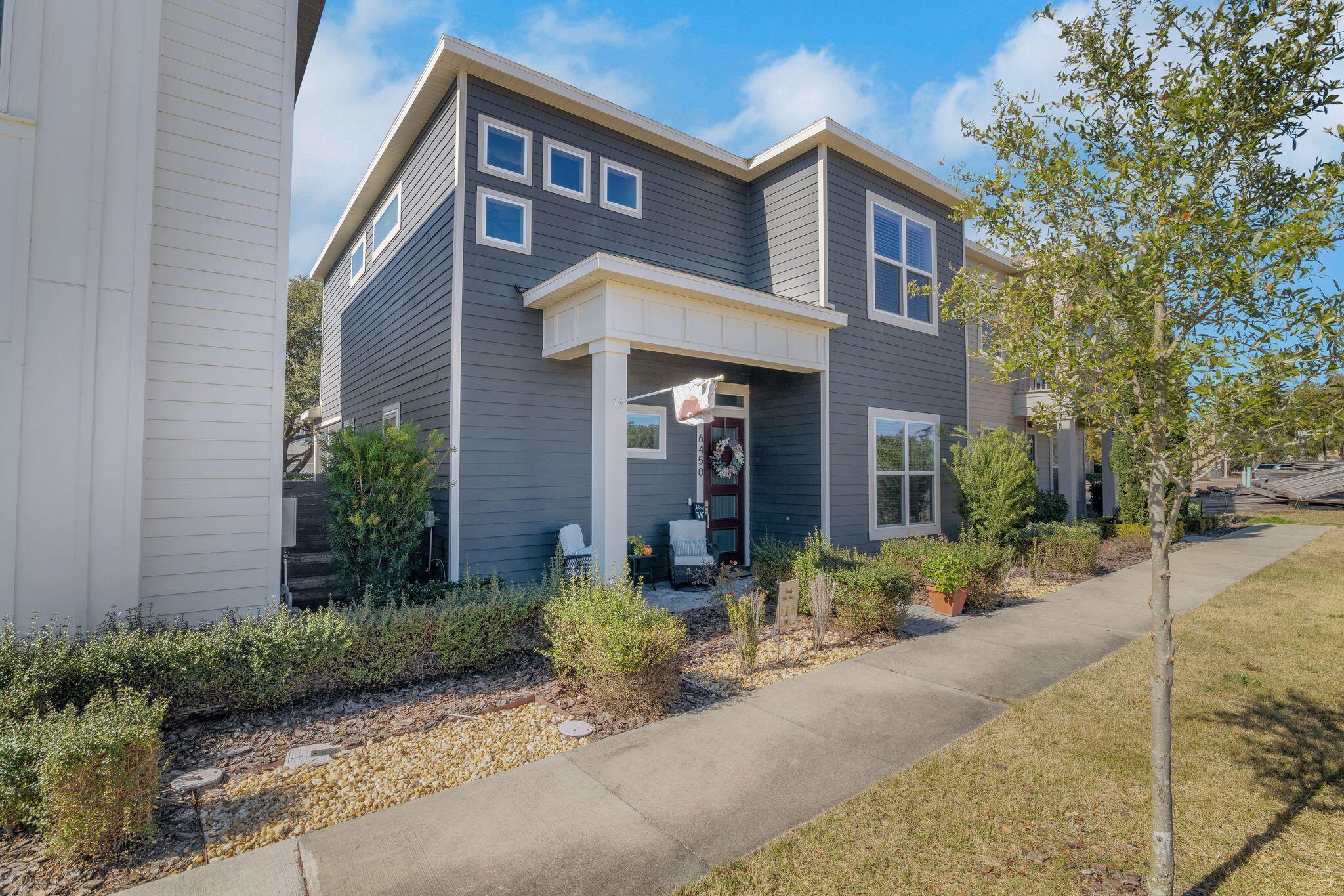 Homes for sale in Gainesville, FL | 6450 Sw 77th Street, Gainesville, FL 32608 | MLS# R11116391