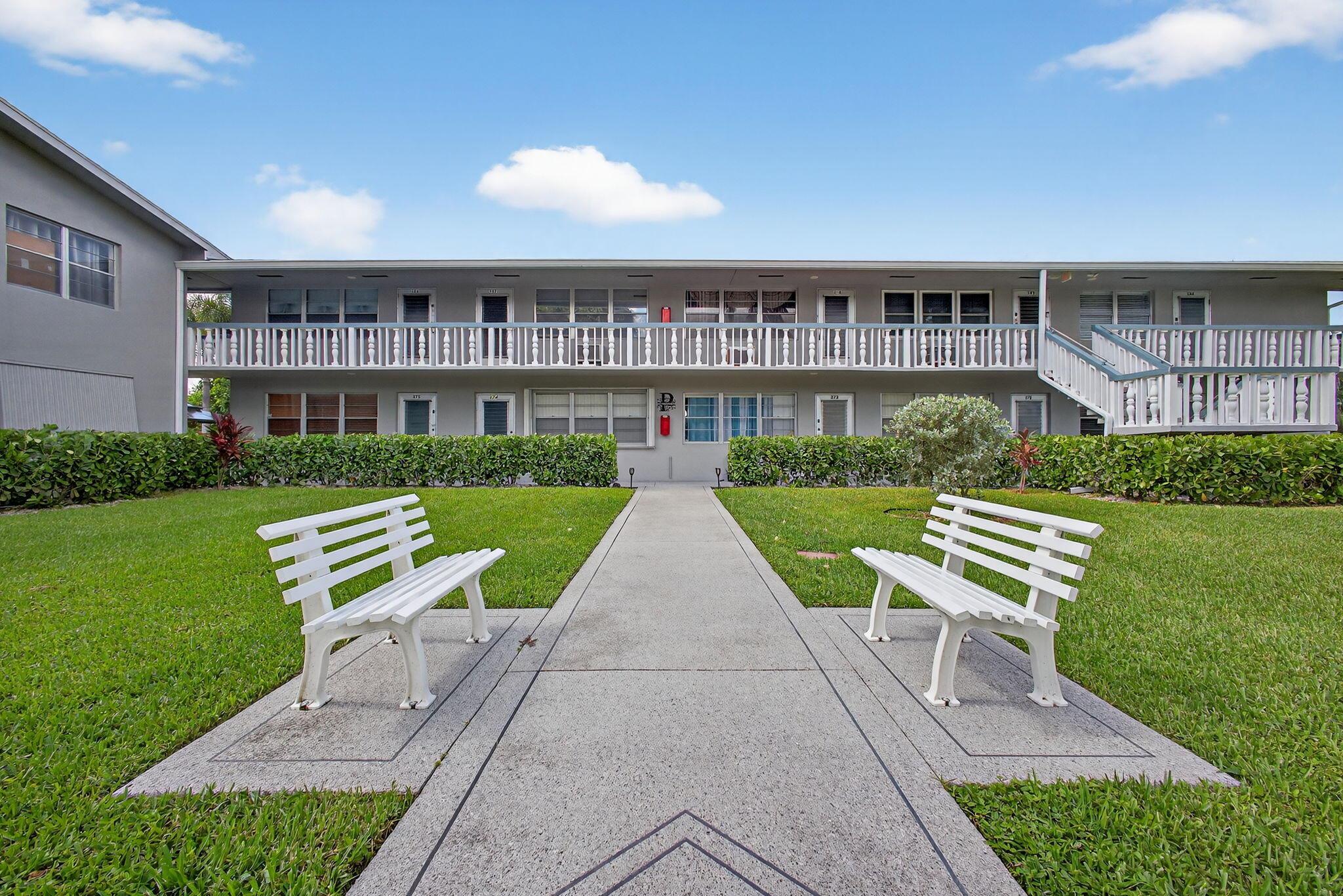 Homes for sale in West Palm Beach, FL | 386 Sheffield P, West Palm Beach, FL 33417 | MLS# R11116437