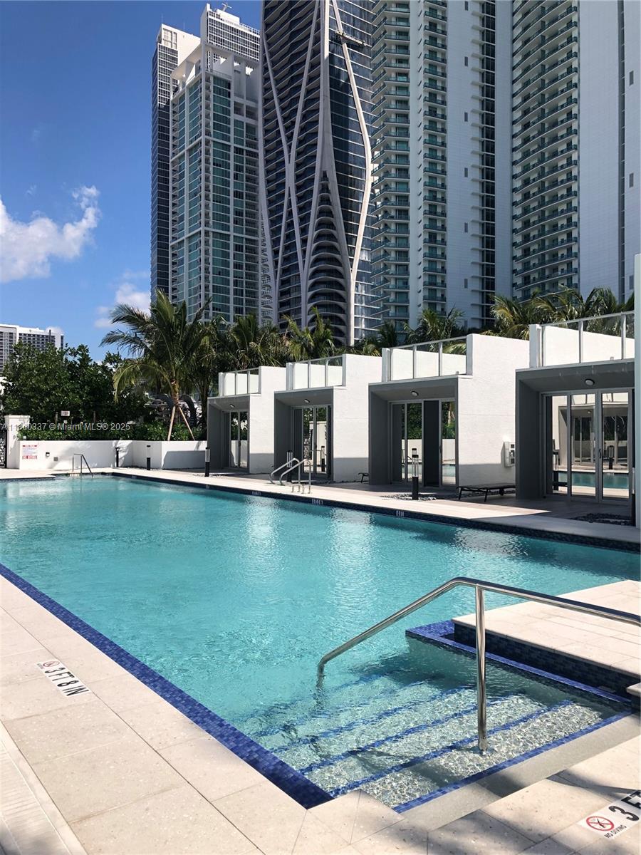 851 NE 1st Ave #3904, Miami FL 33132