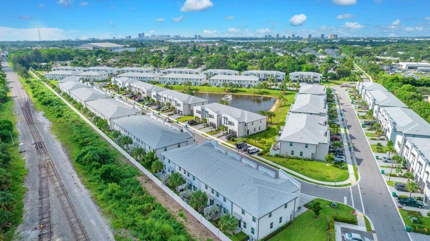 Homes for sale in Mangonia Park, FL | 5688 Mentmore Dr, Mangonia Park, FL 33407 | MLS# R11116467