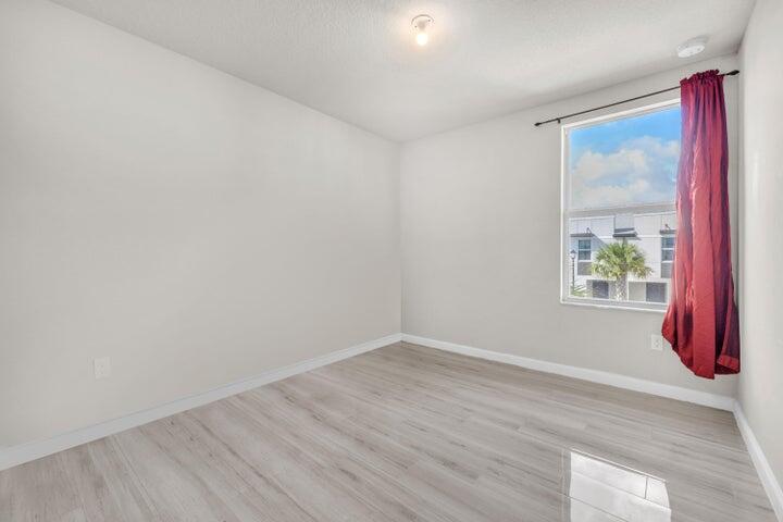 Homes for sale in Mangonia Park, FL | 5688 Mentmore Dr, Mangonia Park, FL 33407 | MLS# R11116467