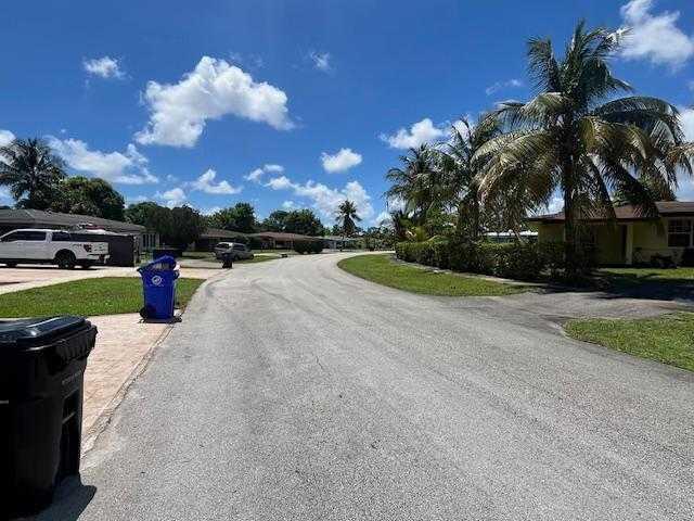 Homes for sale in Fort Lauderdale, FL | 330 Long Island Avenue, Fort Lauderdale, FL 33312 | MLS# R11116474