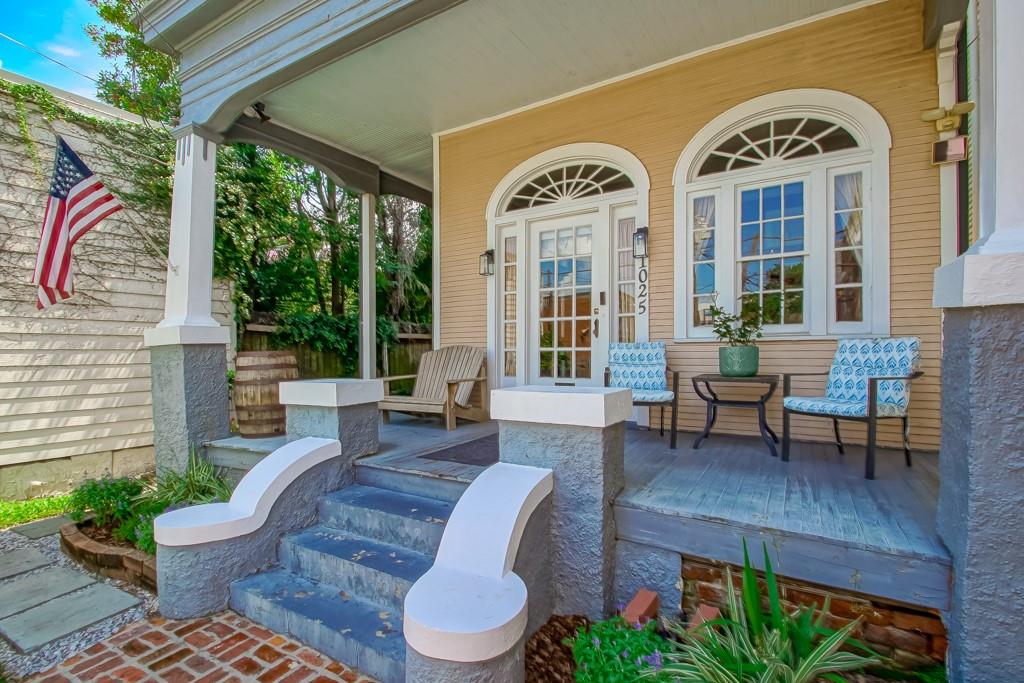 Homes for sale in New Orleans, LA | 1025 General Pershing St, New Orleans, LA 70115 | MLS# 2517301