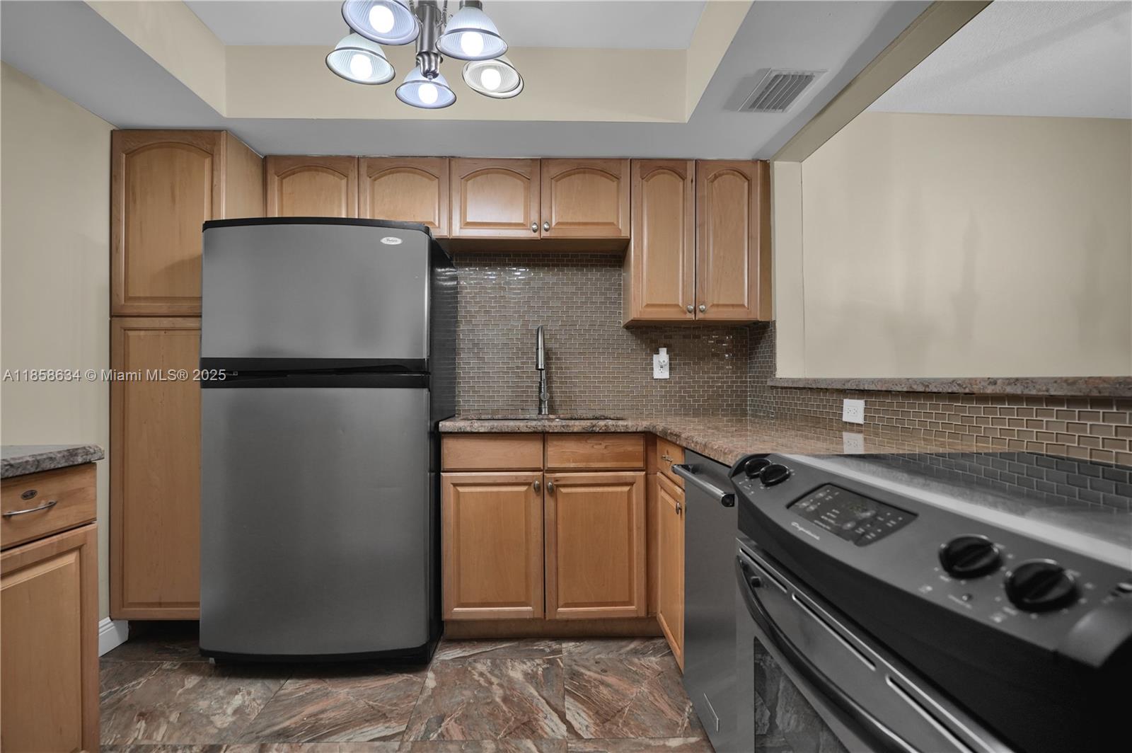 Homes for sale in Hallandale Beach, FL | 1333 E Hallandale Beach Blvd #112, Hallandale Beach, FL 33009 | MLS# A11858634