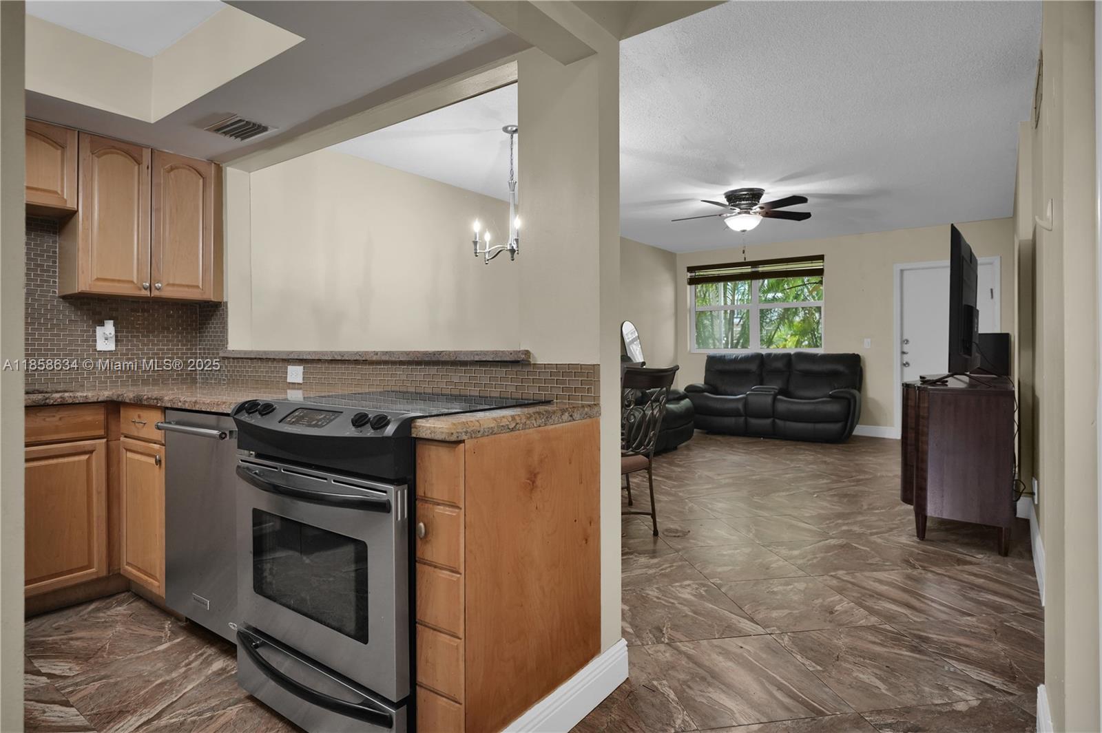 Homes for sale in Hallandale Beach, FL | 1333 E Hallandale Beach Blvd #112, Hallandale Beach, FL 33009 | MLS# A11858634