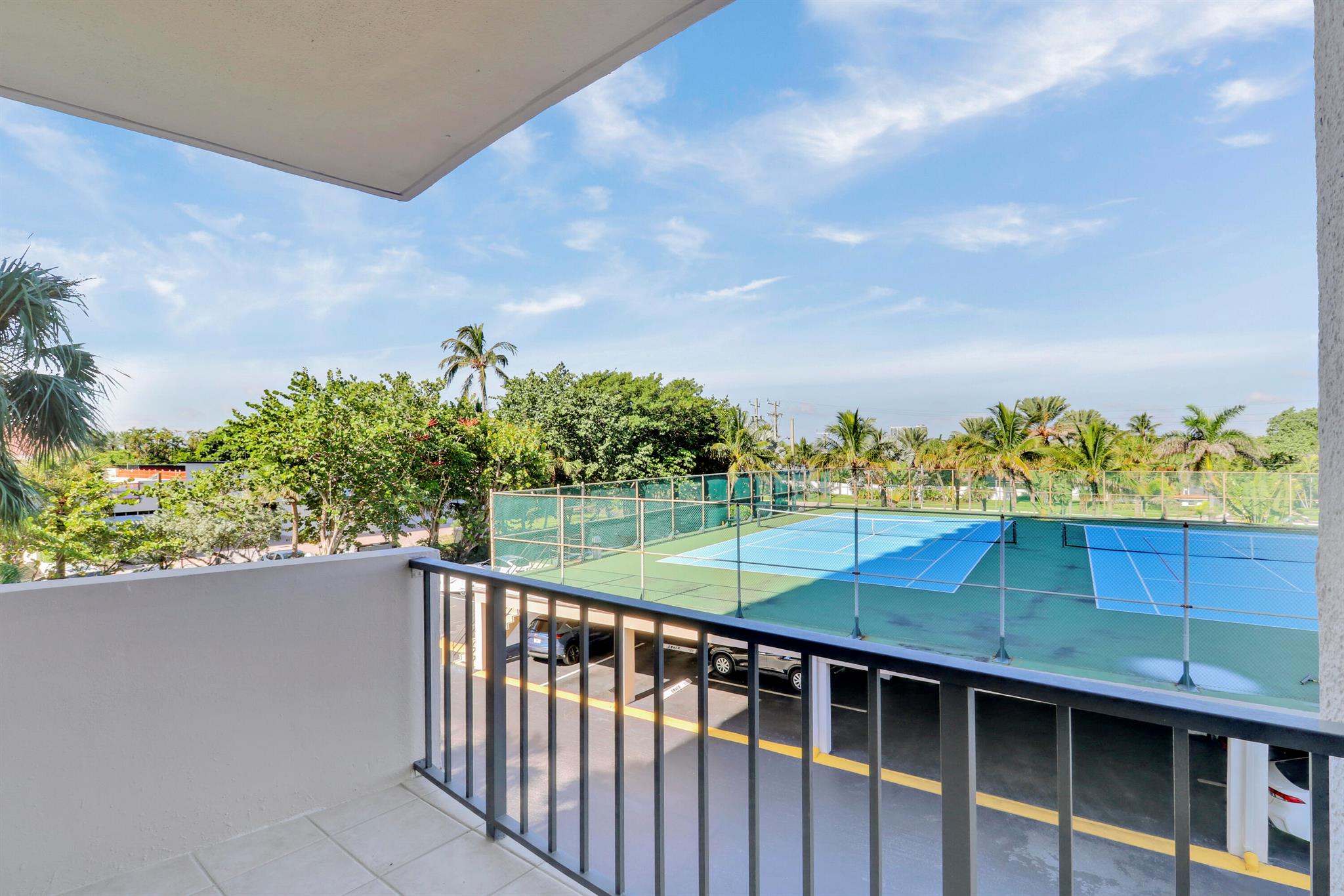 Homes for sale in Singer Island, FL | 4200 N Ocean Dr #2-204, Singer Island, FL 33404 | MLS# R11116541