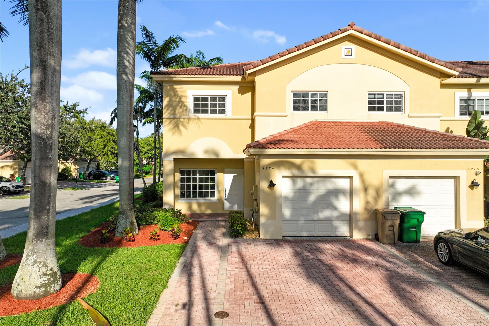 Homes for sale in Davie, FL | 4224 W Stonecreek Cr #4224, Davie, FL 33024 | MLS# F10516938